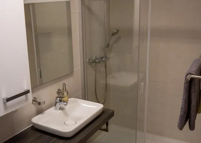 Apartment Race & Rest